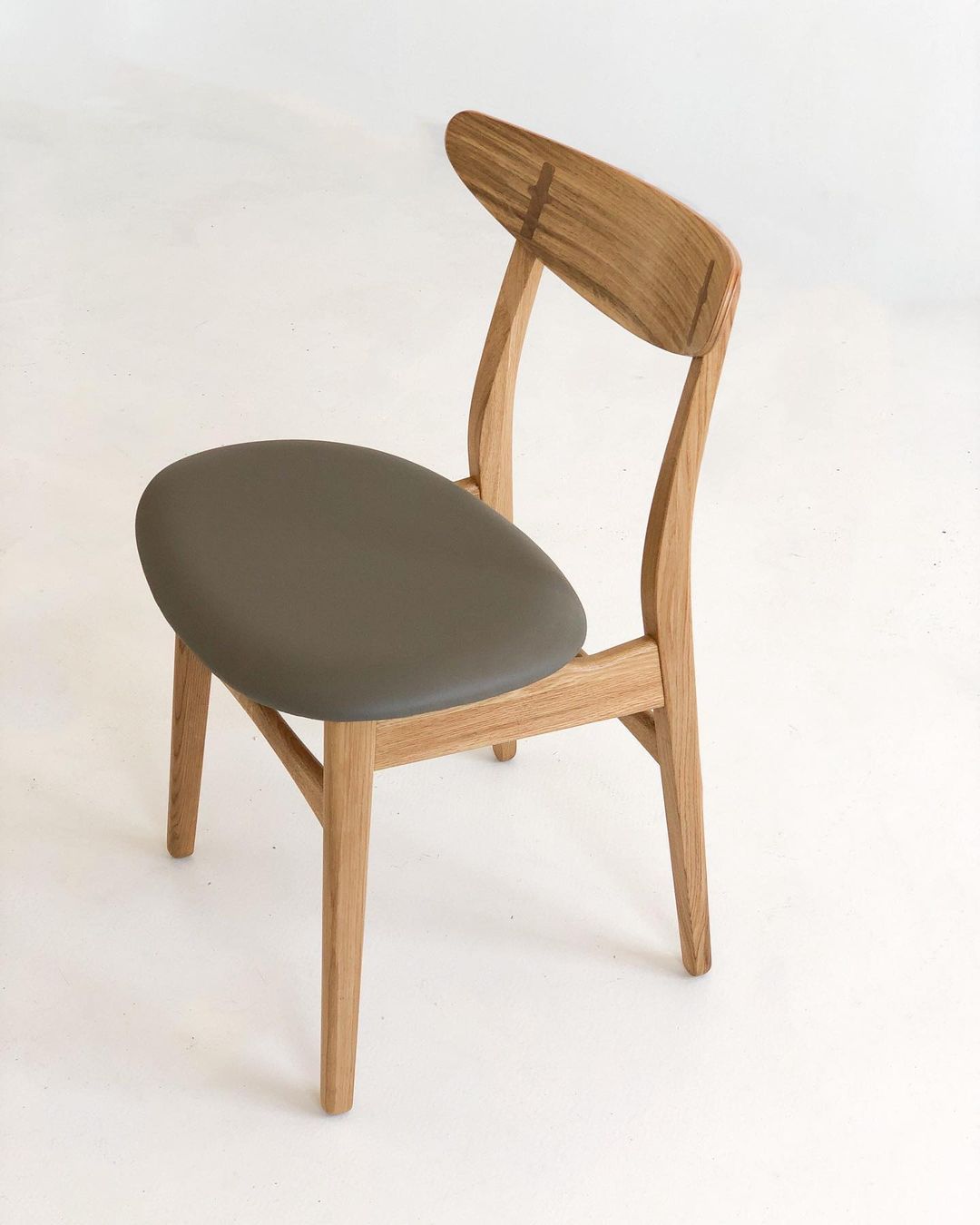 Eva Oak Dining Chair  | S10Home