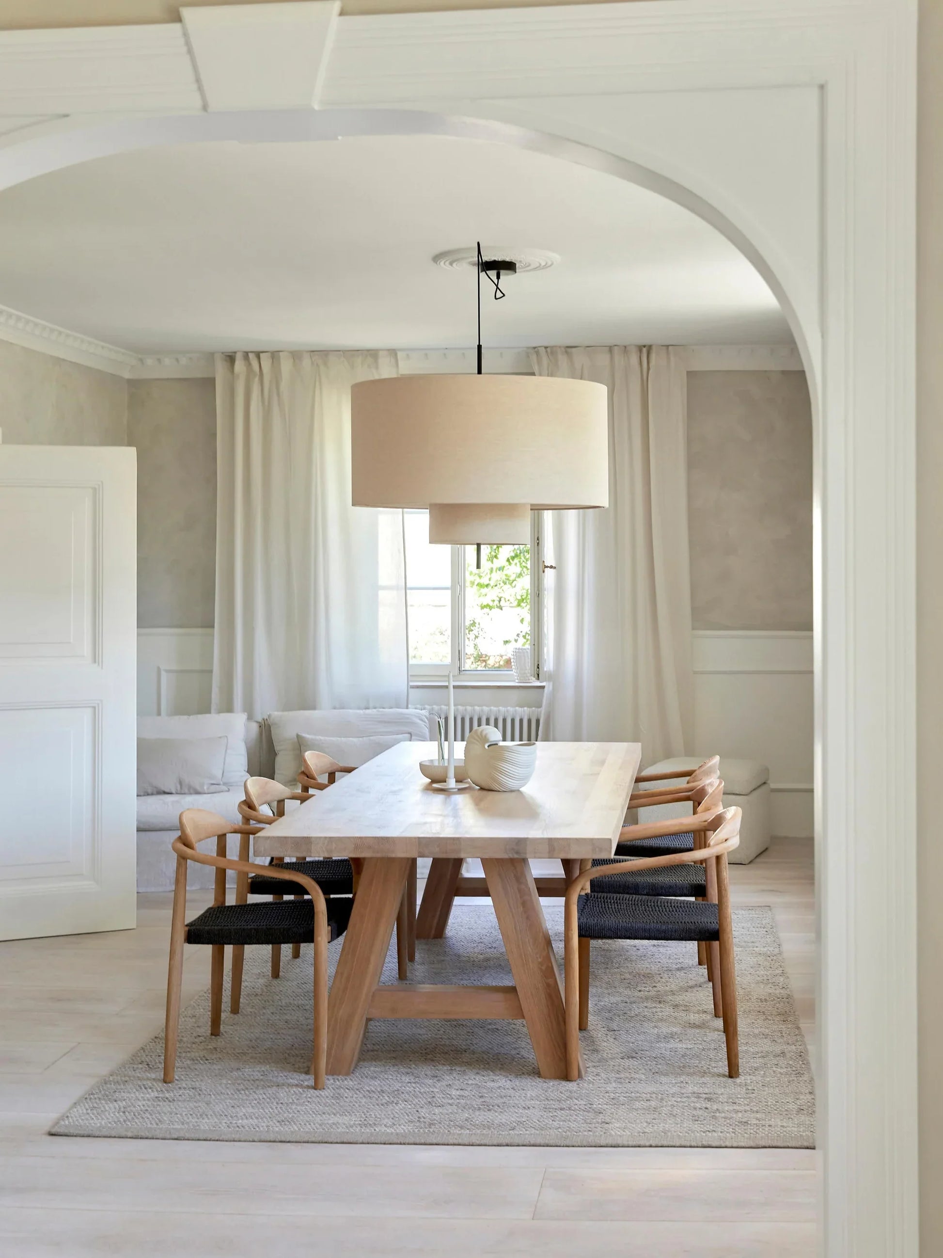 Clara Extendable Oak Dining Table | Solid Wood | S10 Home