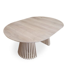 Vivien Extendable Round Dining Table in Cotton Oak