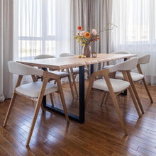 Eva Extendable Dining Table in Solid Oak| S10Home