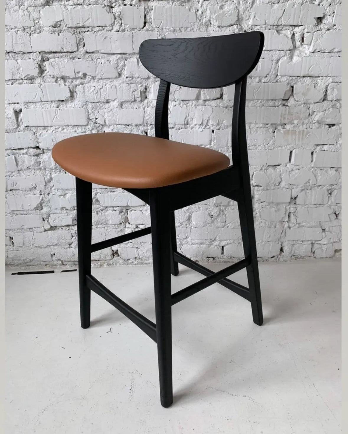Eva Oak Bar Stool | S10Home