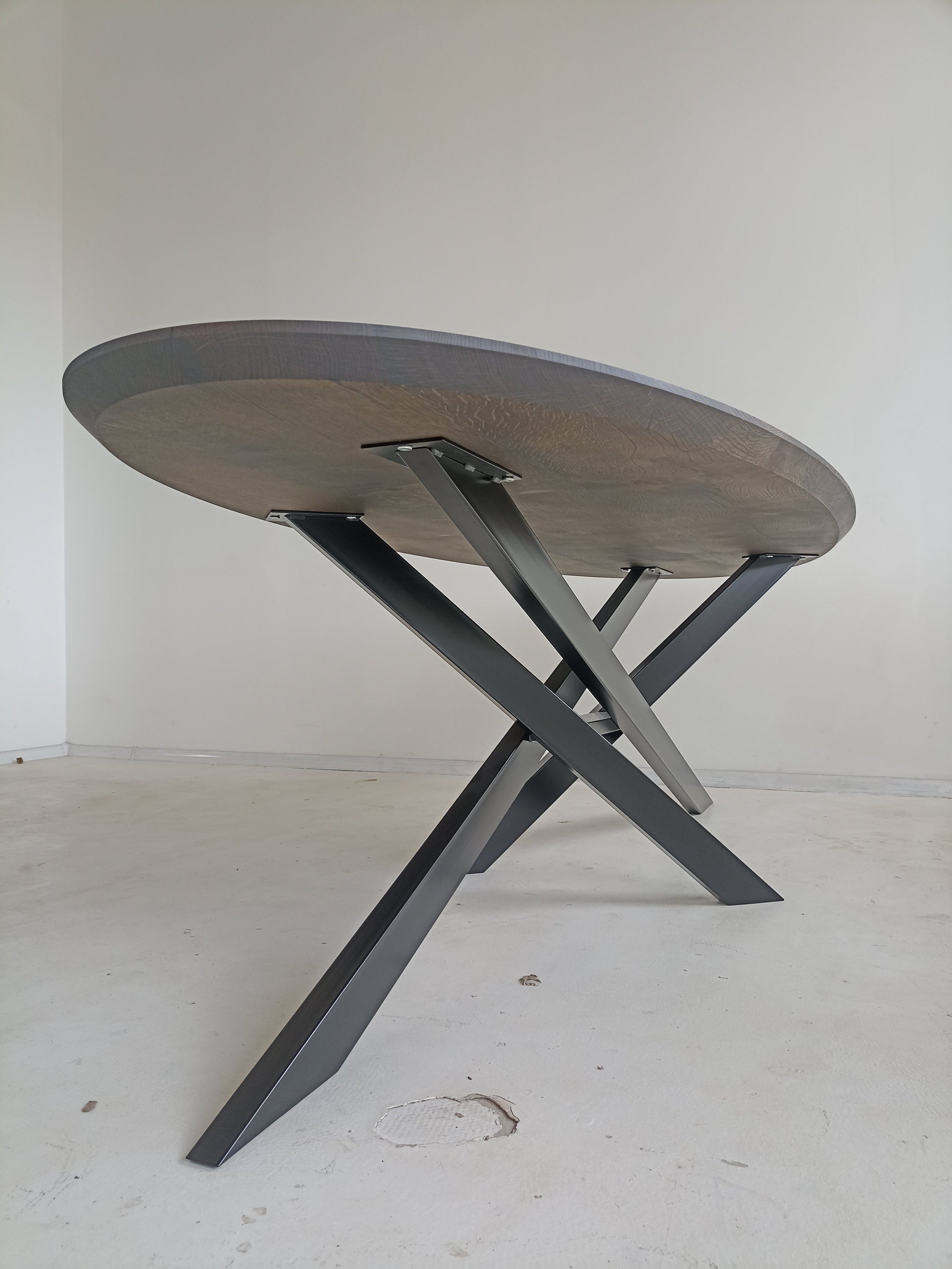 Oval Oak Dining Table | Solid Wood | S10Home