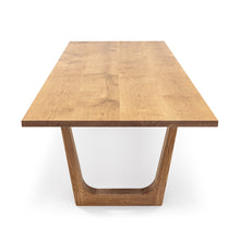 Lilian Extendable Dining Table in Solid Oak | S10Home