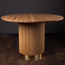 Chiara Oak Round Dining Table |S10Home