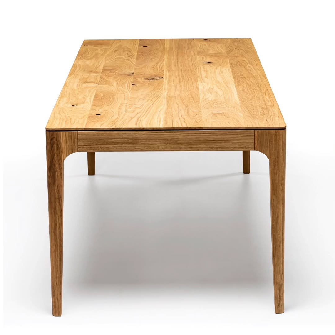 Cecilia Extendable Oak Dining Table | S10Home
