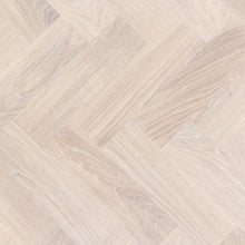 Astrid Extendable Round Herringbone Dining Table in Cotton Oak | S10 Home