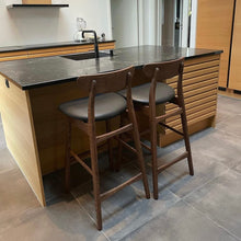 Eva Oak Bar Stool | S10Home