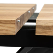 Beatrice Extendable Round Oak Dining Table | Solid Wood | S10Home