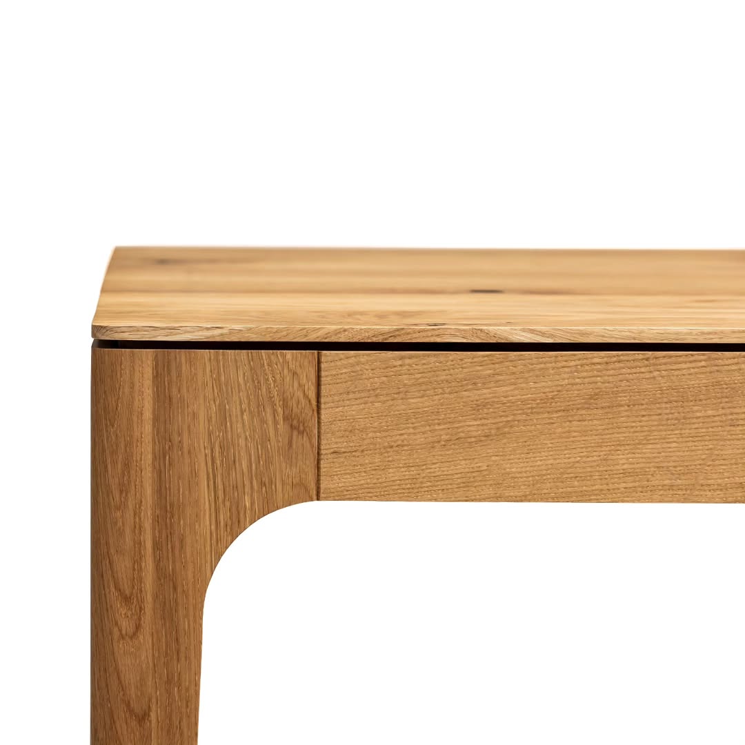 Cecilia Extendable Oak Dining Table | S10Home